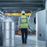 Fässer aus Stahl, Lagerung, Manipulation thumbnail